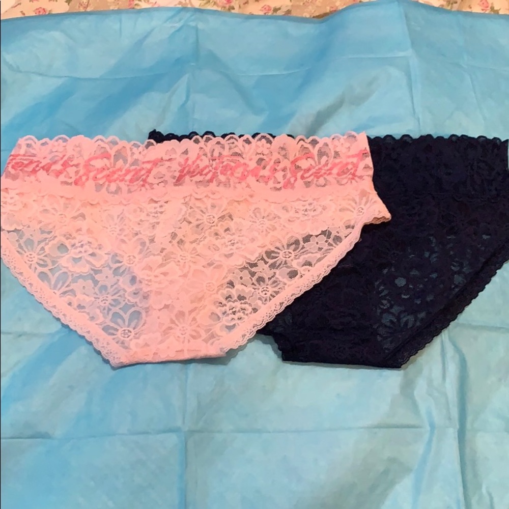 New!! 2 pairs of Victoria Secret underwear - Picture 2 of 5